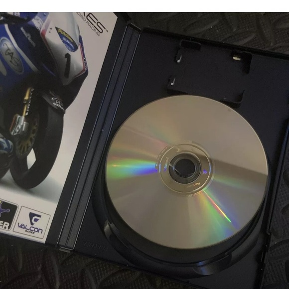 Suzuki TT Superbikes: Real Road Racing (Sony PlayStation 2, 2005) Ps2 game - Picture 5 of 7